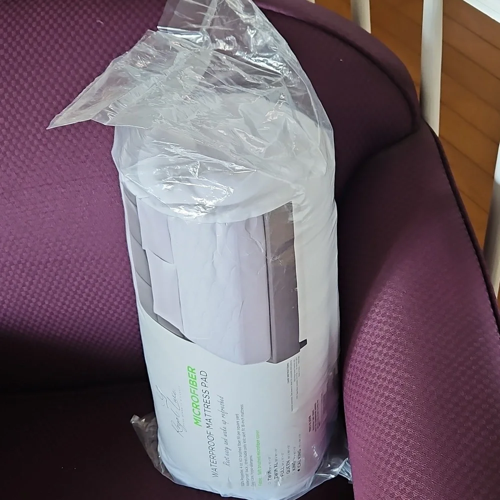 White Mattress Cover for Ultimate Comfort and Protection
